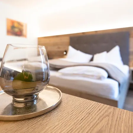 Thuinerwaldele Hotel 3*