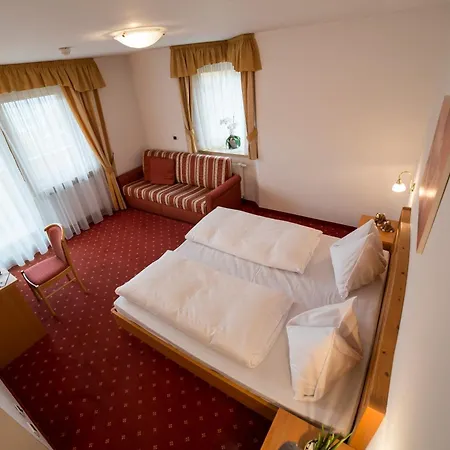 Thuinerwaldele Hotel